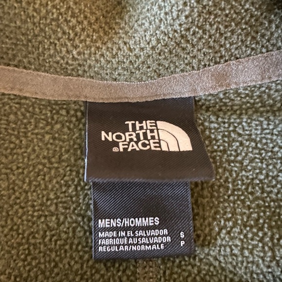 North Face Green / Olive Quarter Zip Knit Pullover Size Small - Picture 4 of 4
